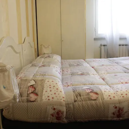 Bed & Breakfast A57 2*