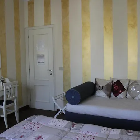 Bed & Breakfast A57